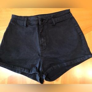 Kendall & Kyle black denim shorts.